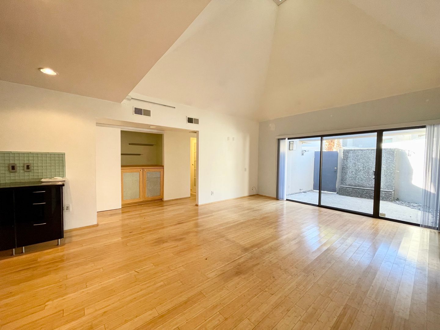 71866 Eleanora Ln - Rancho Mirage - California - 2 bed, 2 bath rental property