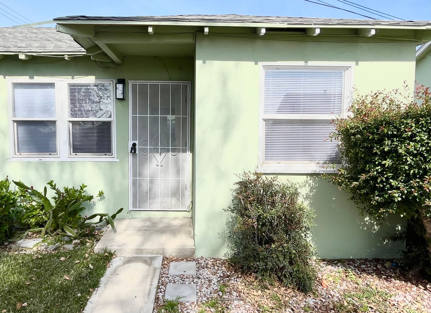731 1/2 Vernon Dr - 731 1/2 - Upland - California - 1 bed, 1 bath rental property