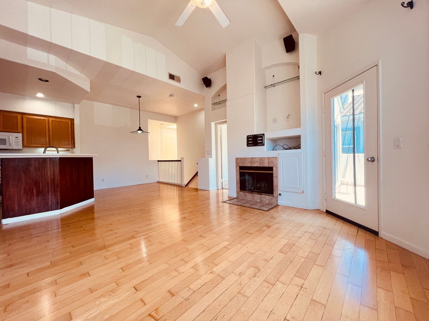 7681 Hazard Center Drive - San Diego - California - 2 bed, 2 bath rental property