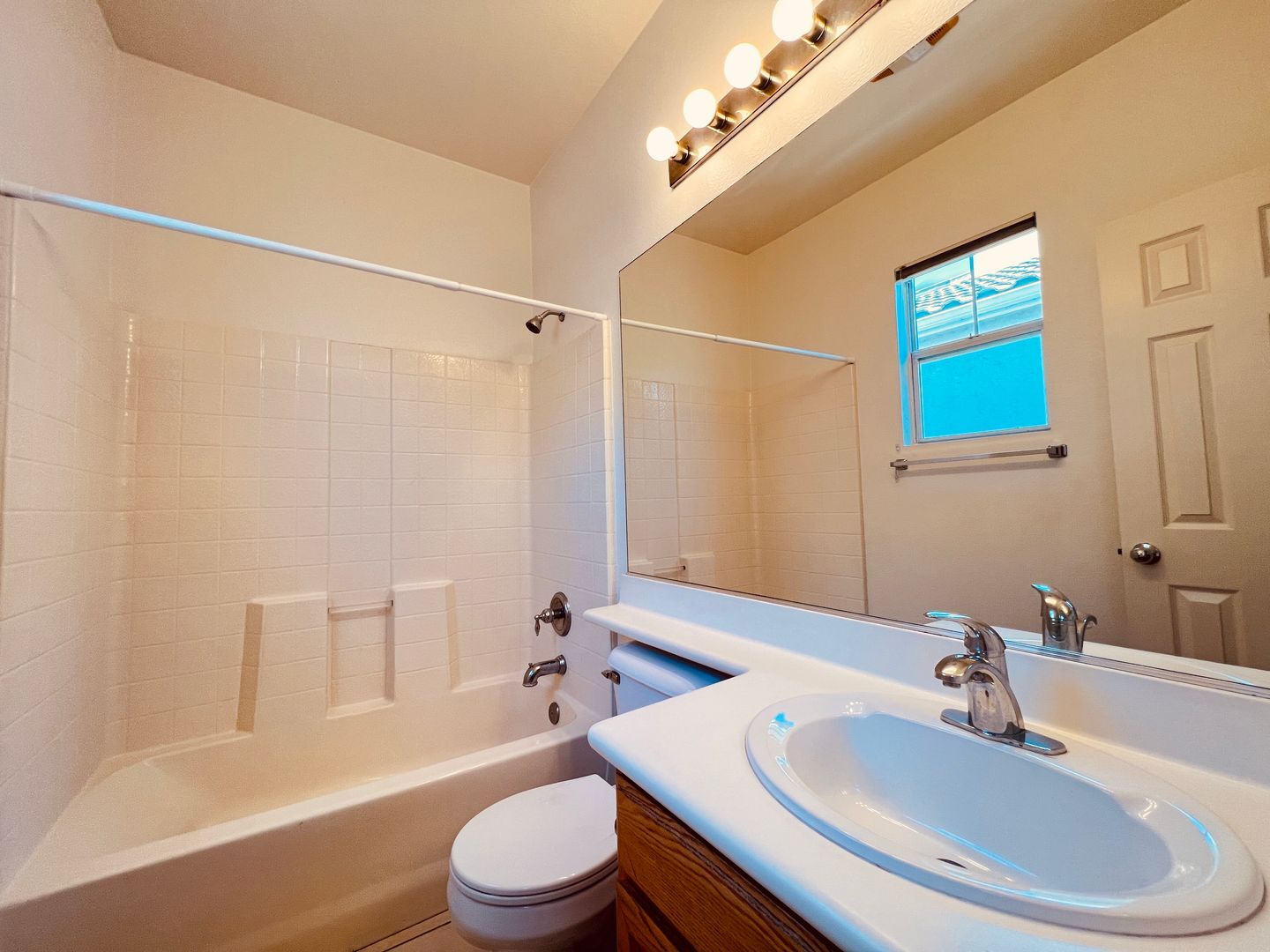 7681 Hazard Center Drive - San Diego - California - 2 bed, 2 bath rental property