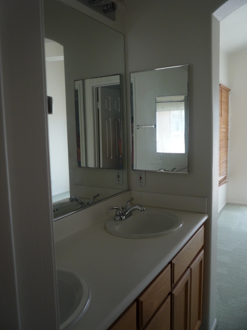7681 Hazard Center Drive - San Diego - California - 2 bed, 2 bath rental property