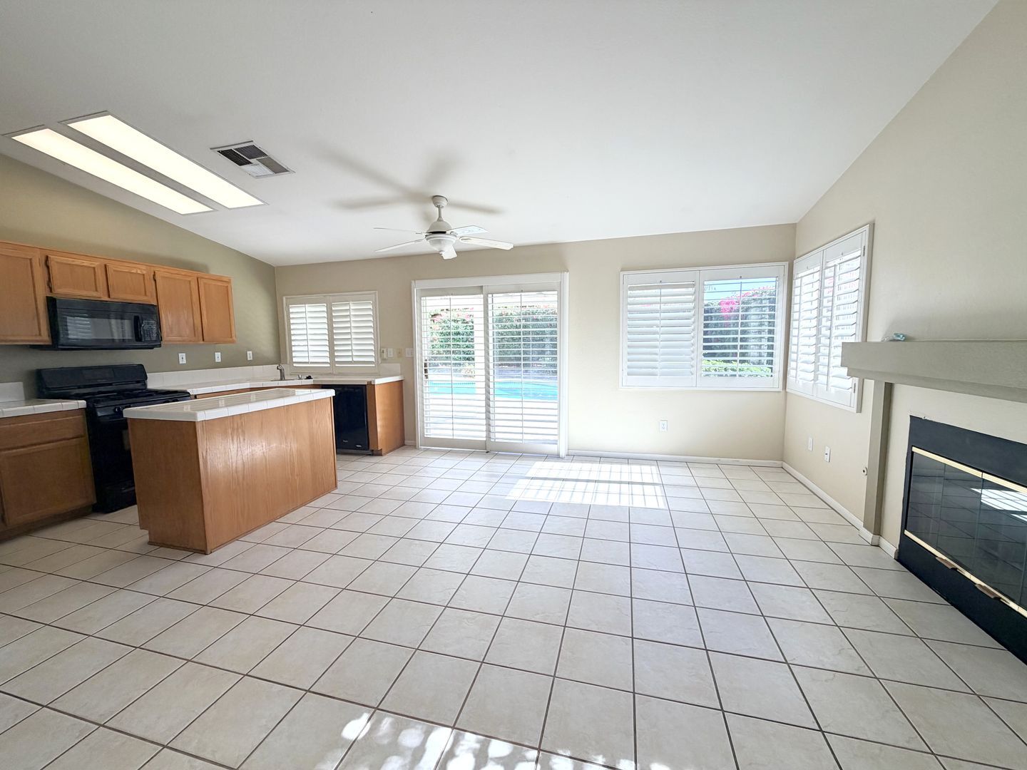 79220 Laurie Ct - La Quinta - California - 3 bed, 2 bath rental property