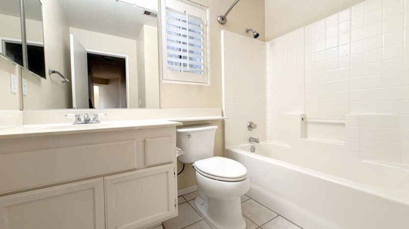 79220 Laurie Ct - La Quinta - California - 3 bed, 2 bath rental property