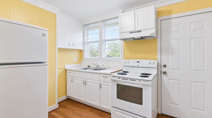7959 SE 64th Avenue - Unit B - Portland - Oregon - 2 bed, 1 bath rental property