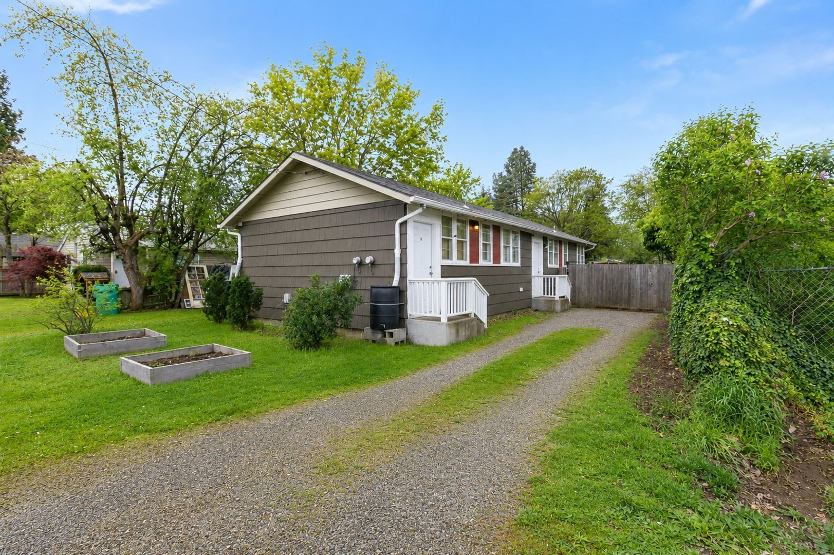 7959 SE 64th Avenue - Unit B - Portland - Oregon - 2 bed, 1 bath rental property