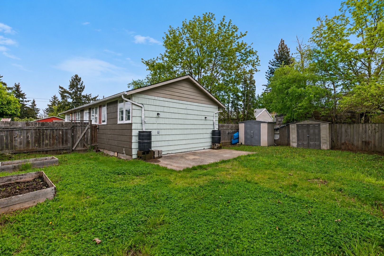 7959 SE 64th Avenue - Unit B - Portland - Oregon - 2 bed, 1 bath rental property