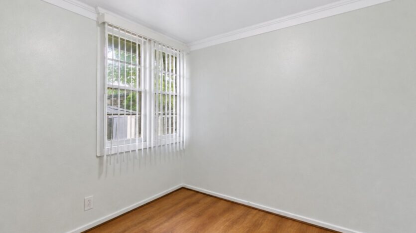 7959 SE 64th Avenue - Unit B - Portland - Oregon - 2 bed, 1 bath rental property