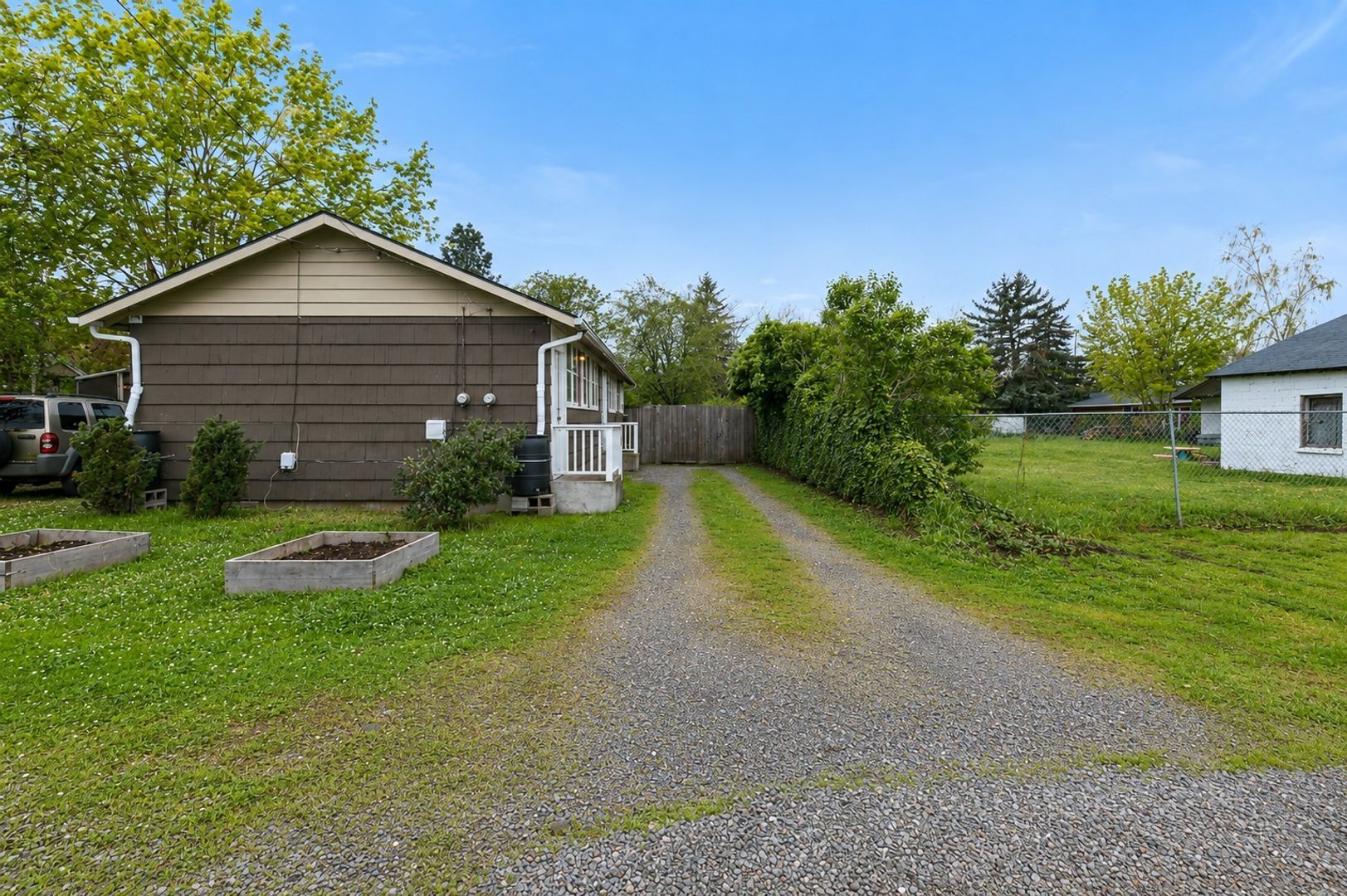 7959 SE 64th Avenue - Unit B - Portland - Oregon - 2 bed, 1 bath rental property
