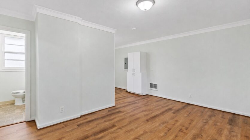7959 SE 64th Avenue - Unit B - Portland - Oregon - 2 bed, 1 bath rental property