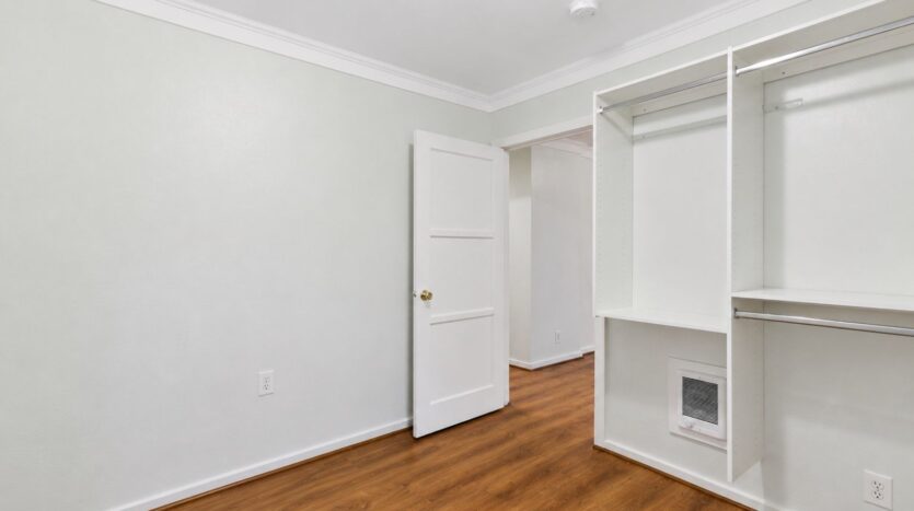 7959 SE 64th Avenue - Unit B - Portland - Oregon - 2 bed, 1 bath rental property