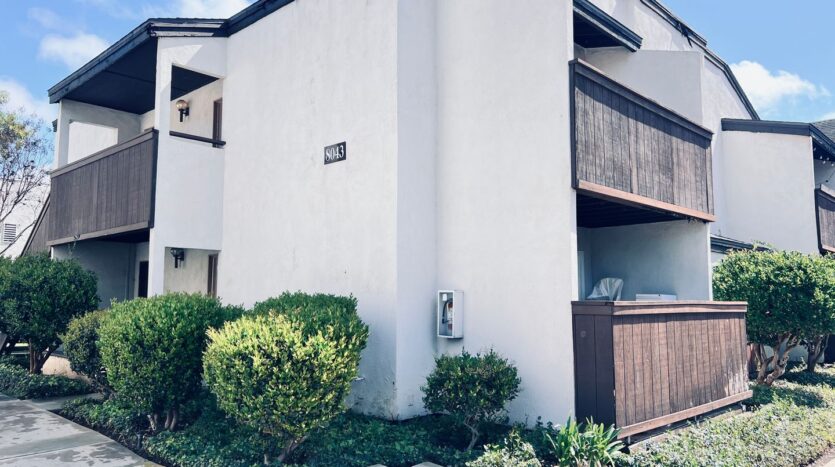 8043 Caminito De Pizza Unit B - San Diego - California - 1 bath rental property