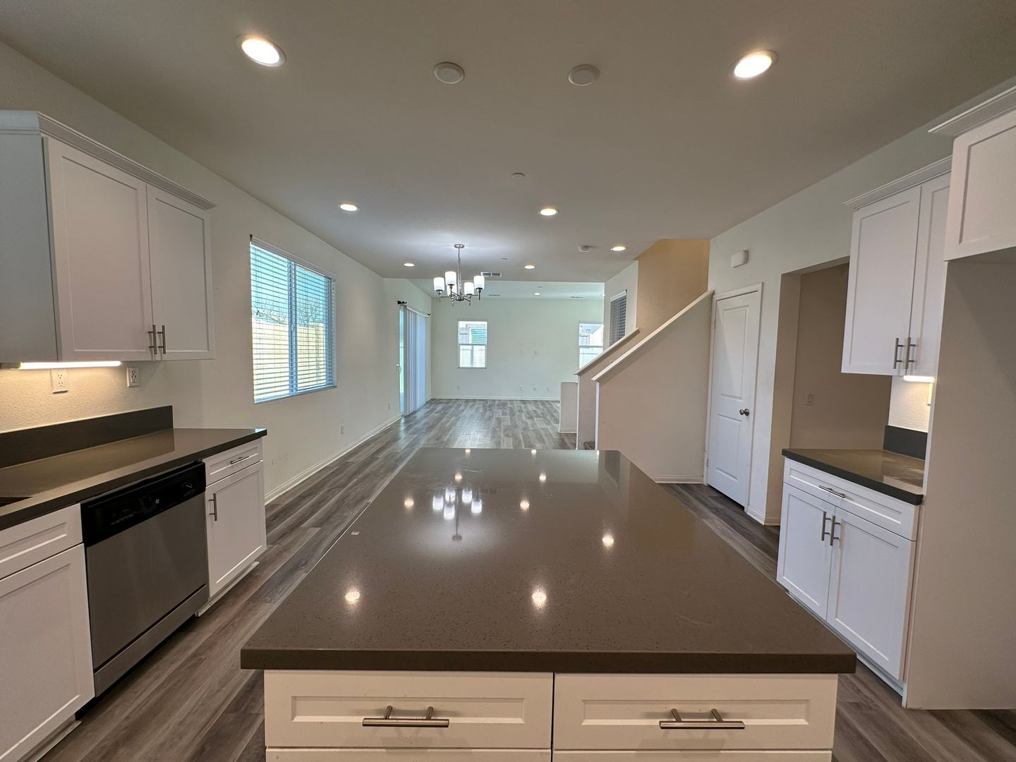 826 W. Tullock Ave - Bloomington - California - 3 bed, 2.5 bath rental property