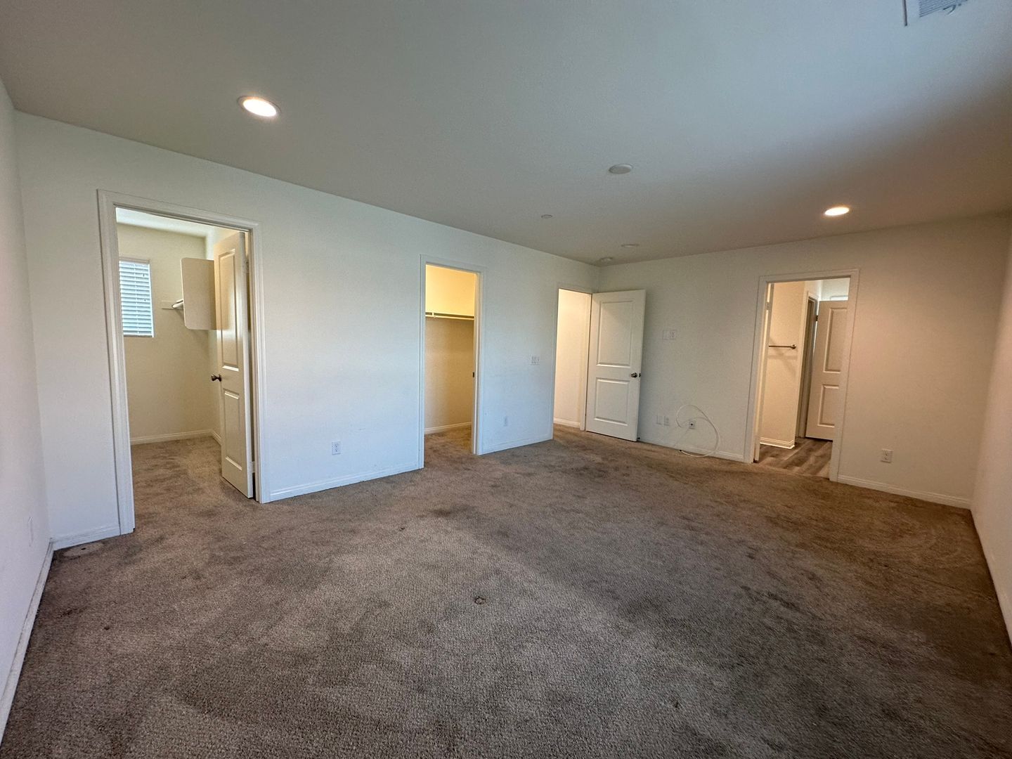 826 W. Tullock Ave - Bloomington - California - 3 bed, 2.5 bath rental property