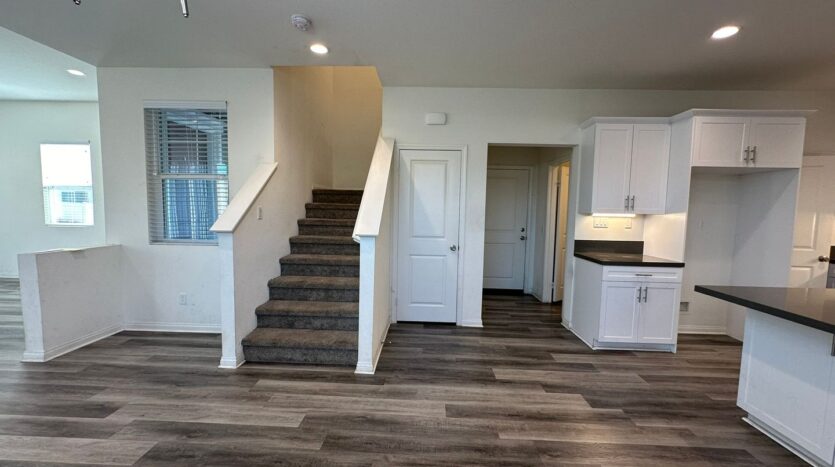 826 W. Tullock Ave - Bloomington - California - 3 bed, 2.5 bath rental property