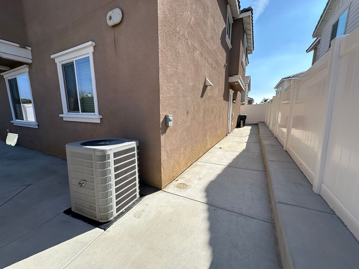 826 W. Tullock Ave - Bloomington - California - 3 bed, 2.5 bath rental property