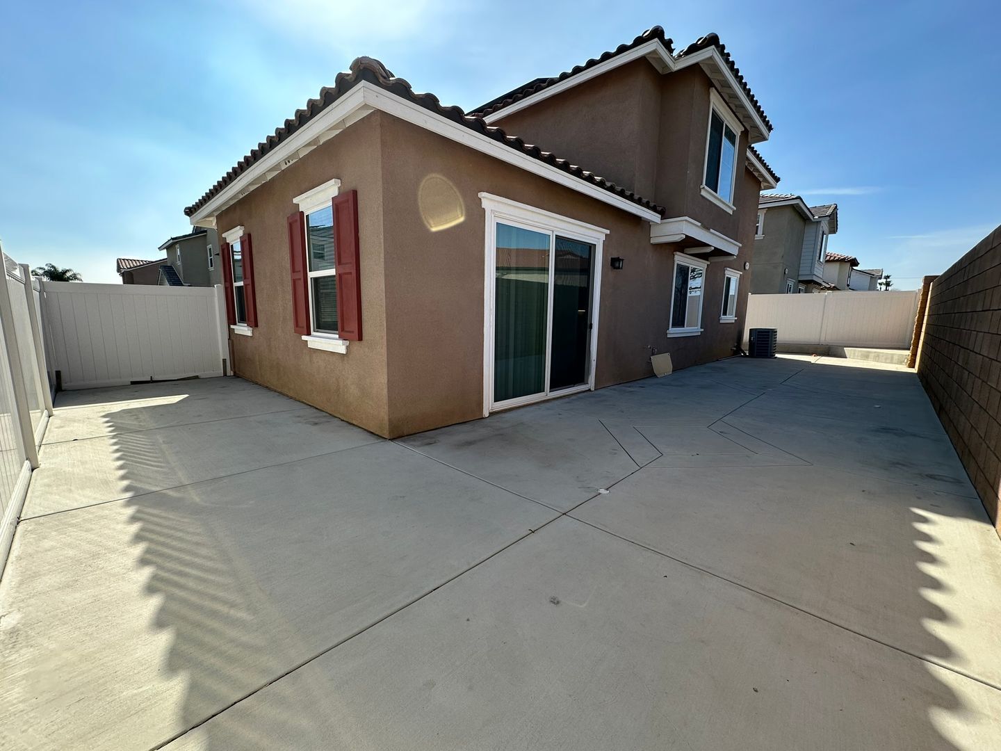 826 W. Tullock Ave - Bloomington - California - 3 bed, 2.5 bath rental property