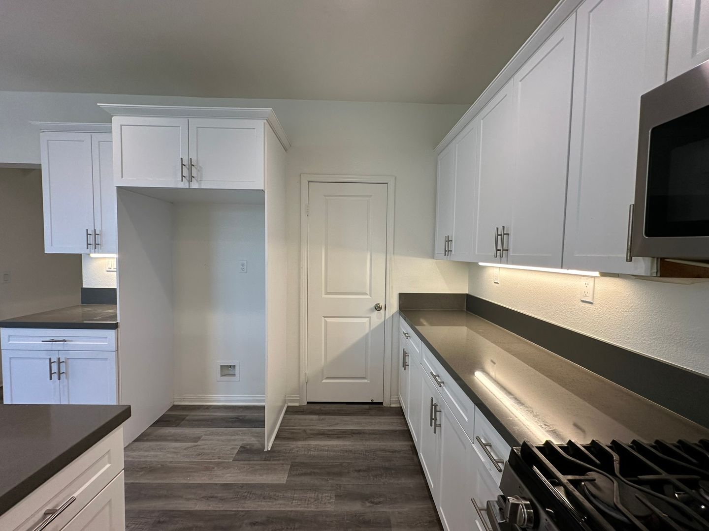 826 W. Tullock Ave - Bloomington - California - 3 bed, 2.5 bath rental property