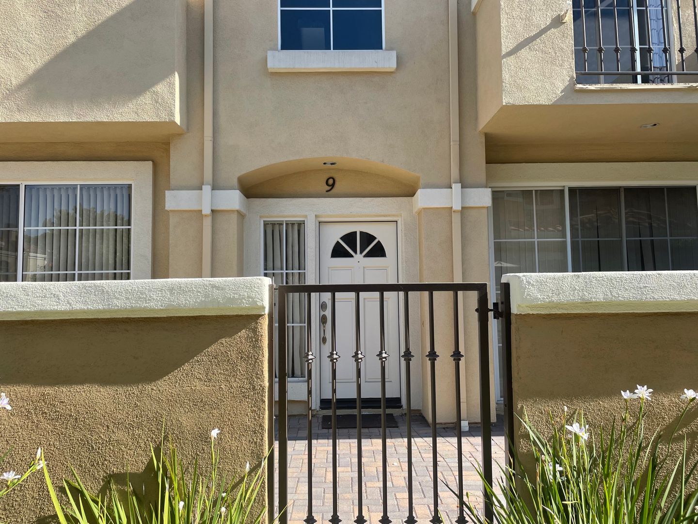 9 Theater Ln - Aliso Viejo - California - 3 bed, 2.5 bath rental property