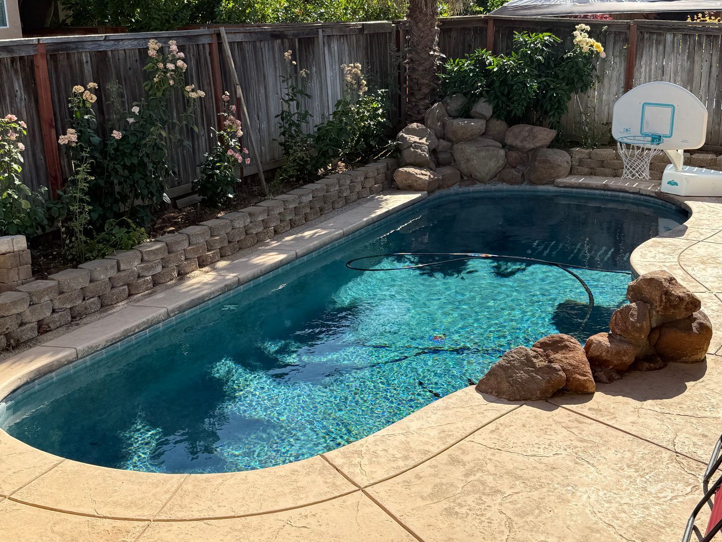 9504 Heathman Way - Elk Grove - California - 1 bed, 1 bath rental property