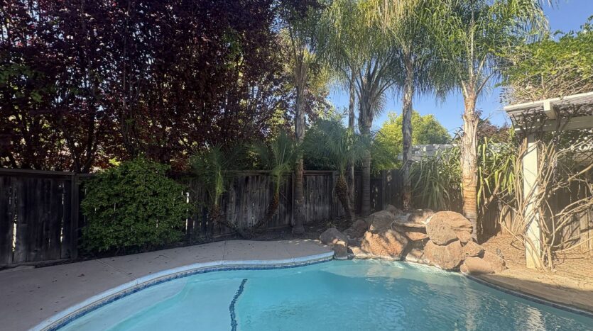 9745 W Taron Dr  - Elk Grove - California - 5 bed, 3 bath rental property
