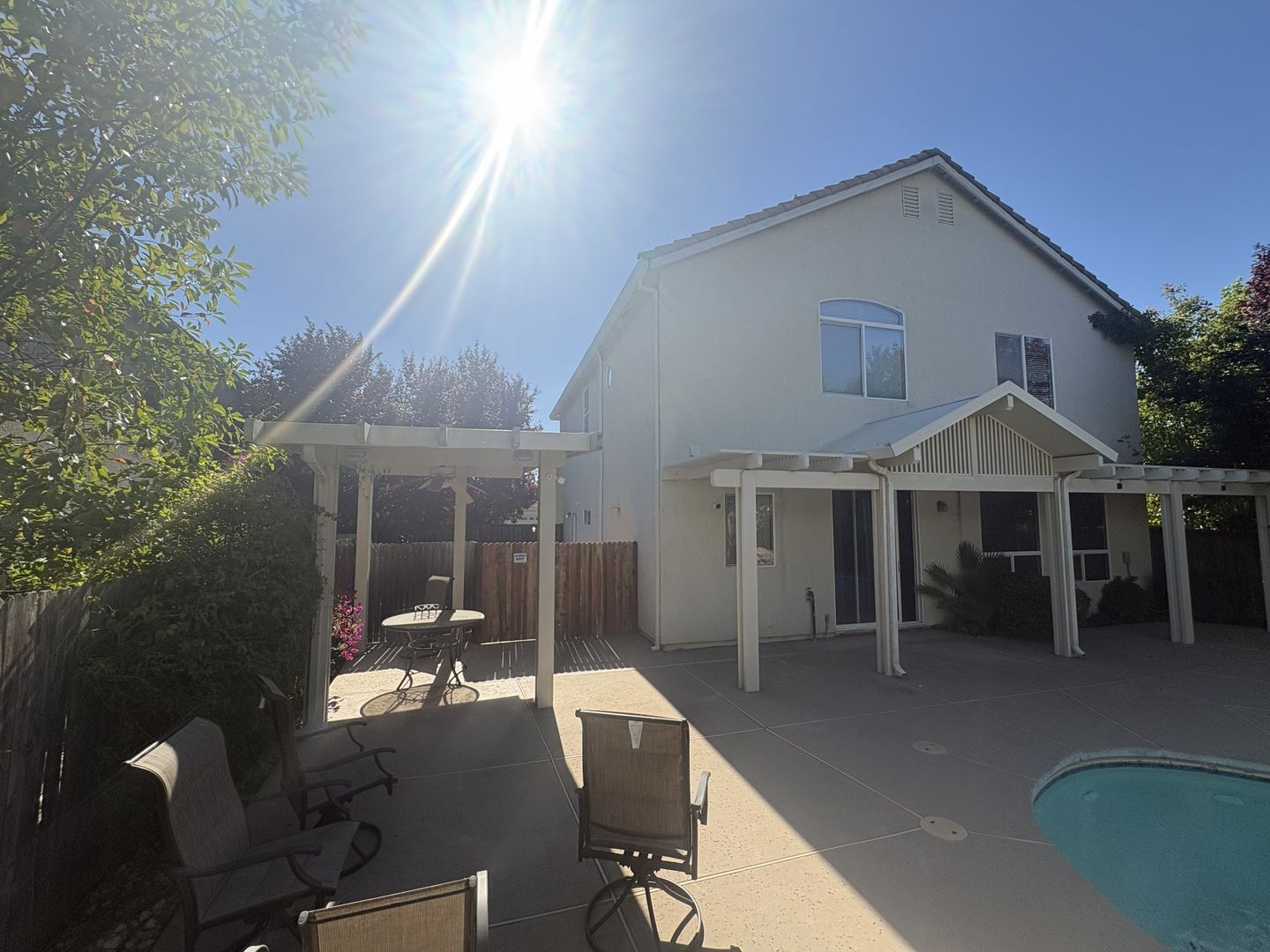 9745 W Taron Dr  - Elk Grove - California - 5 bed, 3 bath rental property