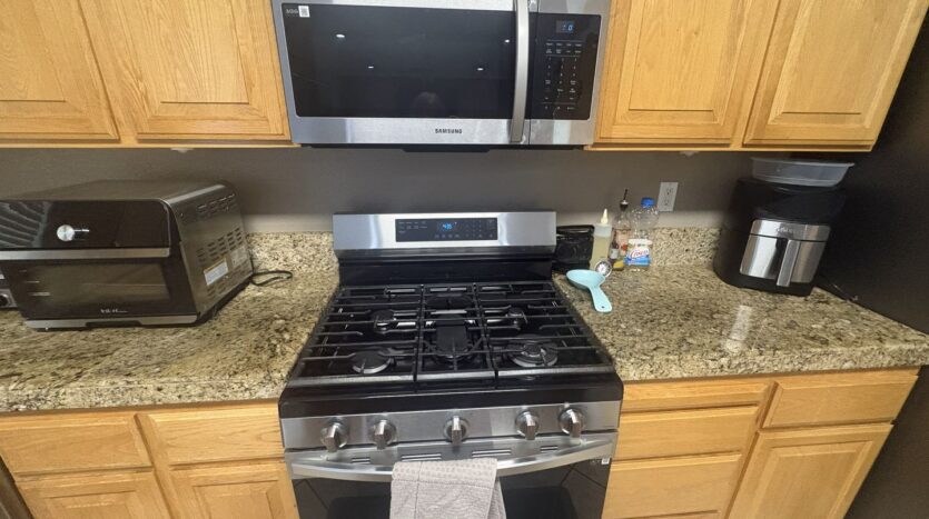 9745 W Taron Dr  - Elk Grove - California - 5 bed, 3 bath rental property