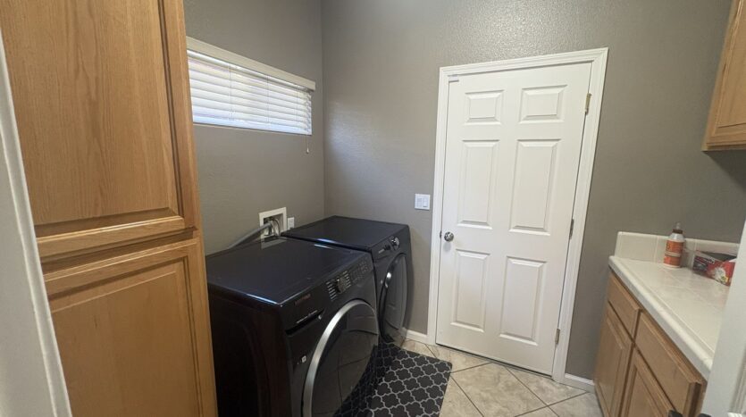 9745 W Taron Dr  - Elk Grove - California - 5 bed, 3 bath rental property