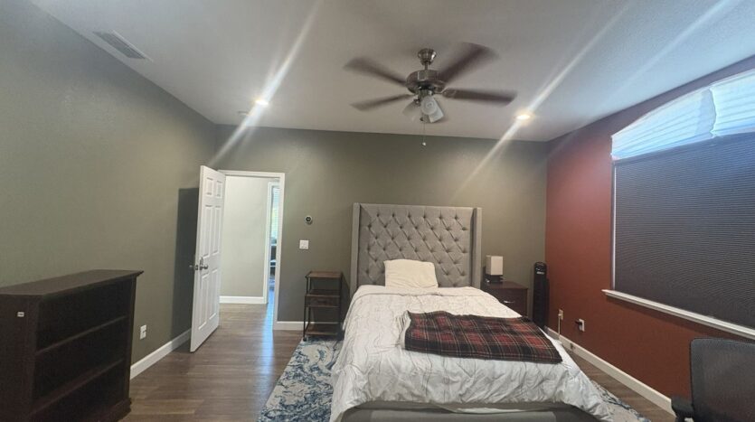 9745 W Taron Dr  - Elk Grove - California - 5 bed, 3 bath rental property