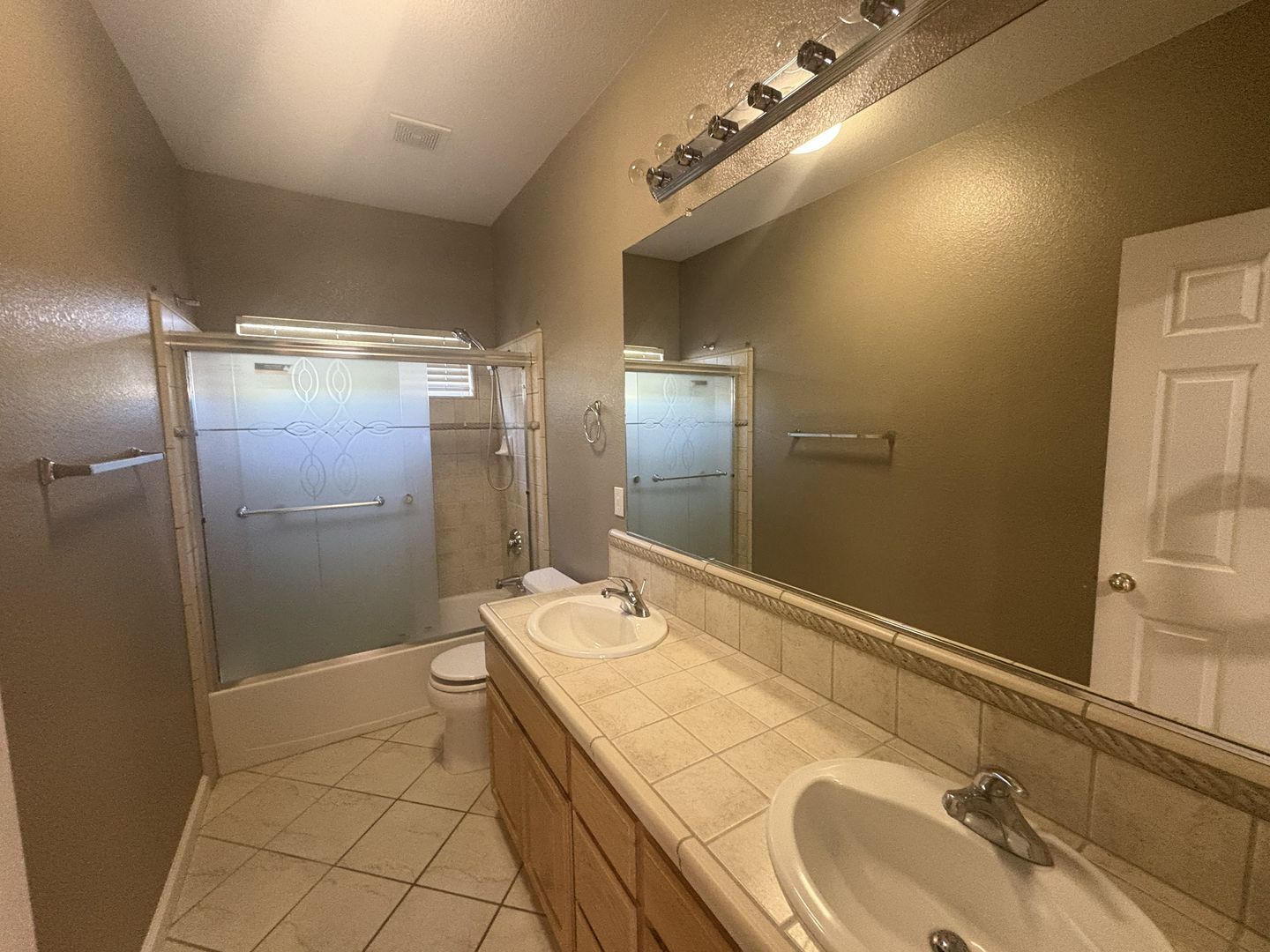 9745 W Taron Dr  - Elk Grove - California - 5 bed, 3 bath rental property