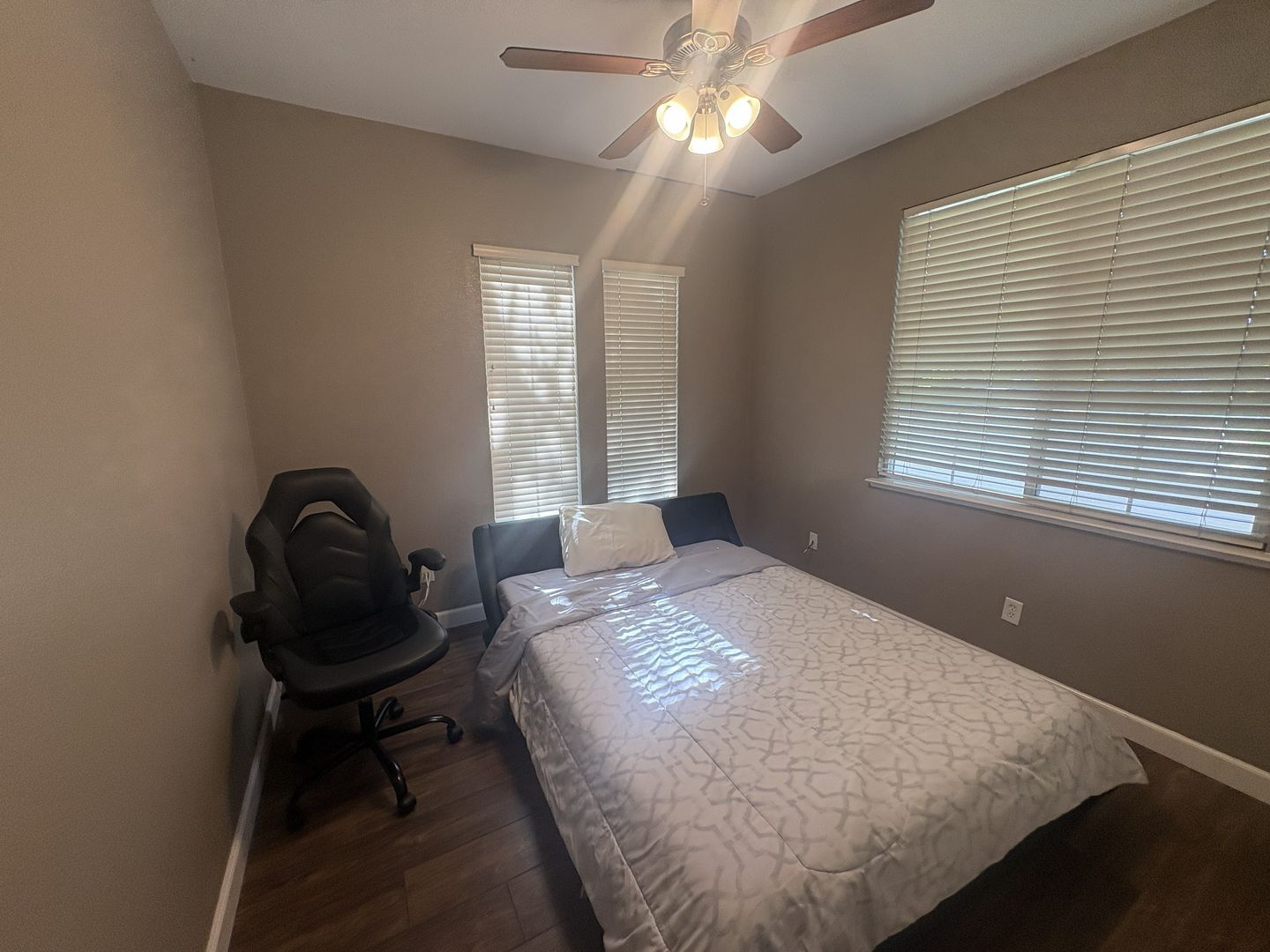 9745 W Taron Dr  - Elk Grove - California - 5 bed, 3 bath rental property