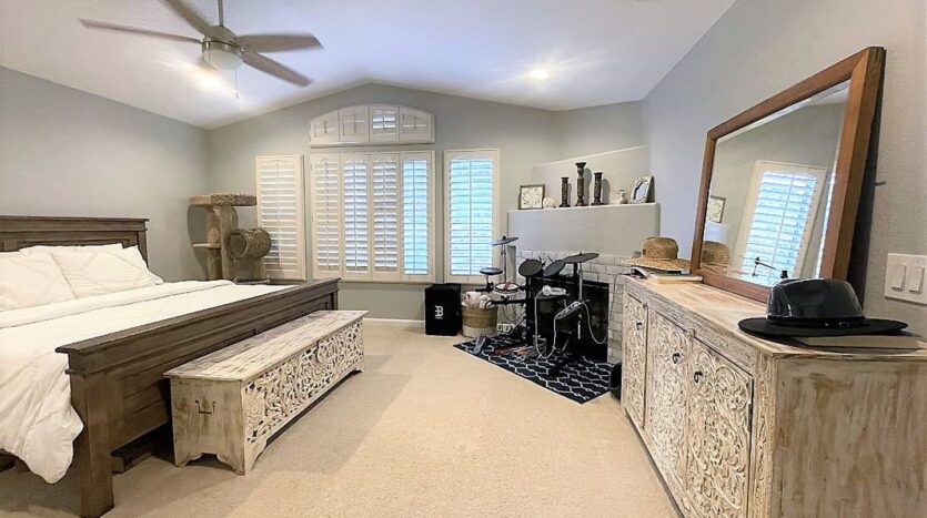 9786 Avenida Ricardo  - Spring Valley - California - 3 bed, 2.5 bath rental property