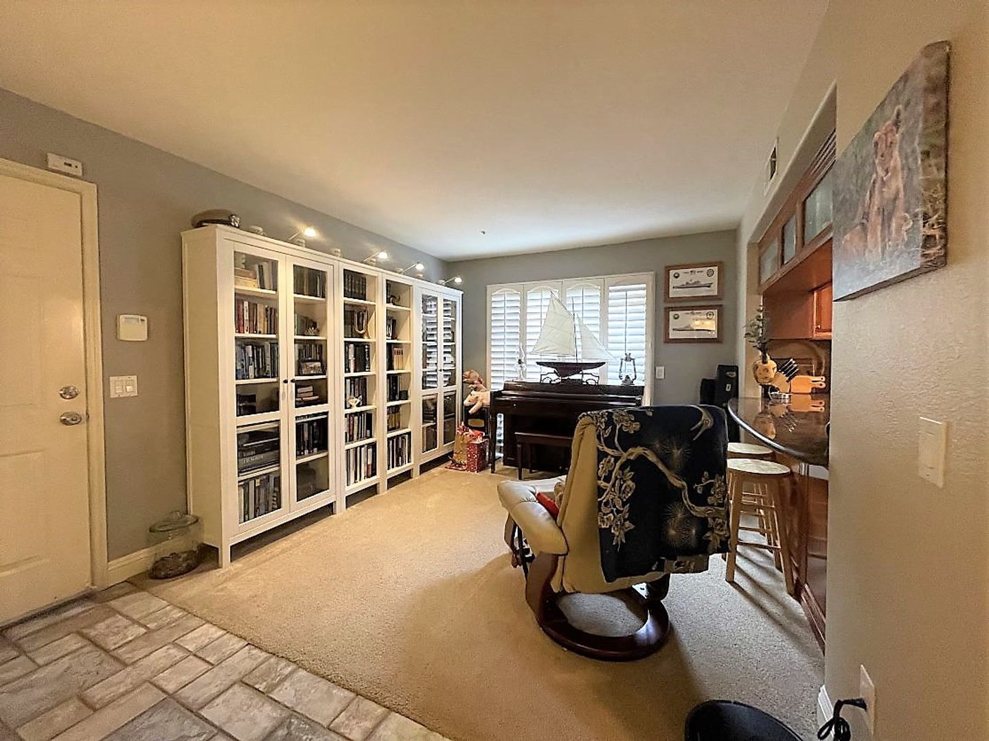9786 Avenida Ricardo  - Spring Valley - California - 3 bed, 2.5 bath rental property