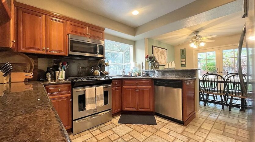 9786 Avenida Ricardo  - Spring Valley - California - 3 bed, 2.5 bath rental property