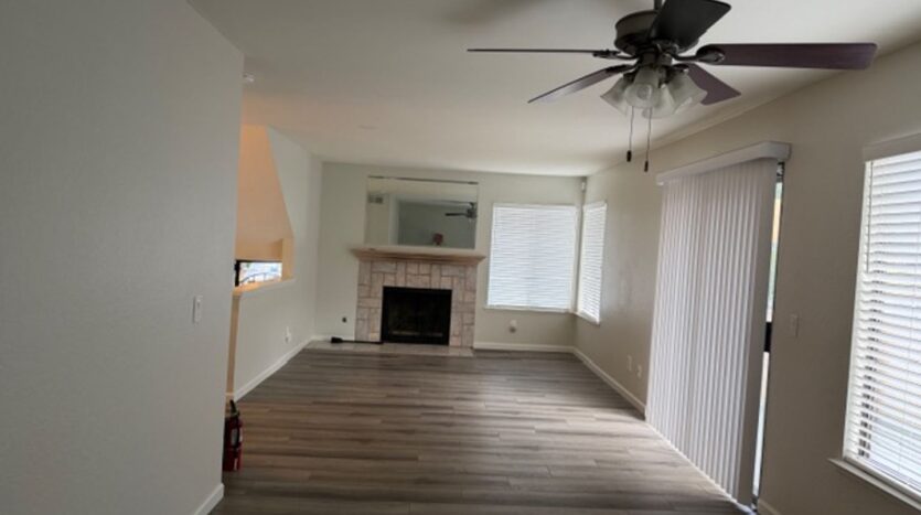 9913 Paseo Montril - San Diego - California - 2 bed, 2.5 bath rental property