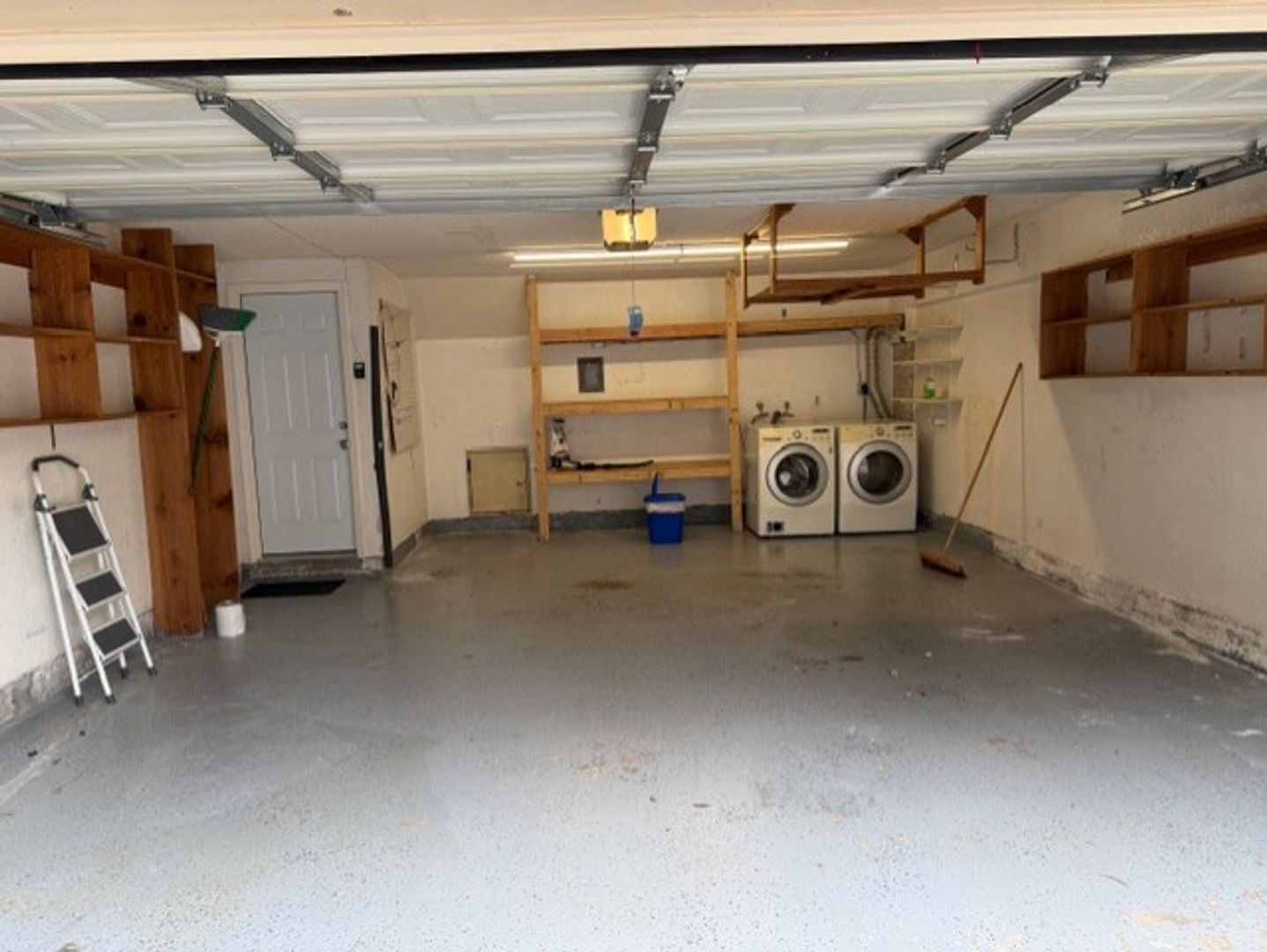 9913 Paseo Montril - San Diego - California - 2 bed, 2.5 bath rental property