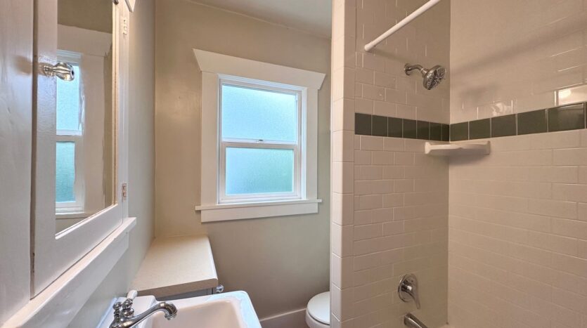 1025 NE 31st Avenue - Portland - Oregon - 1 bed, 1 bath rental property
