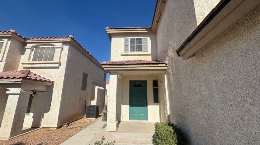 10256 Grecian Laurel Ct - Las Vegas - Nevada - 4 bed, 2.5 bath rental property