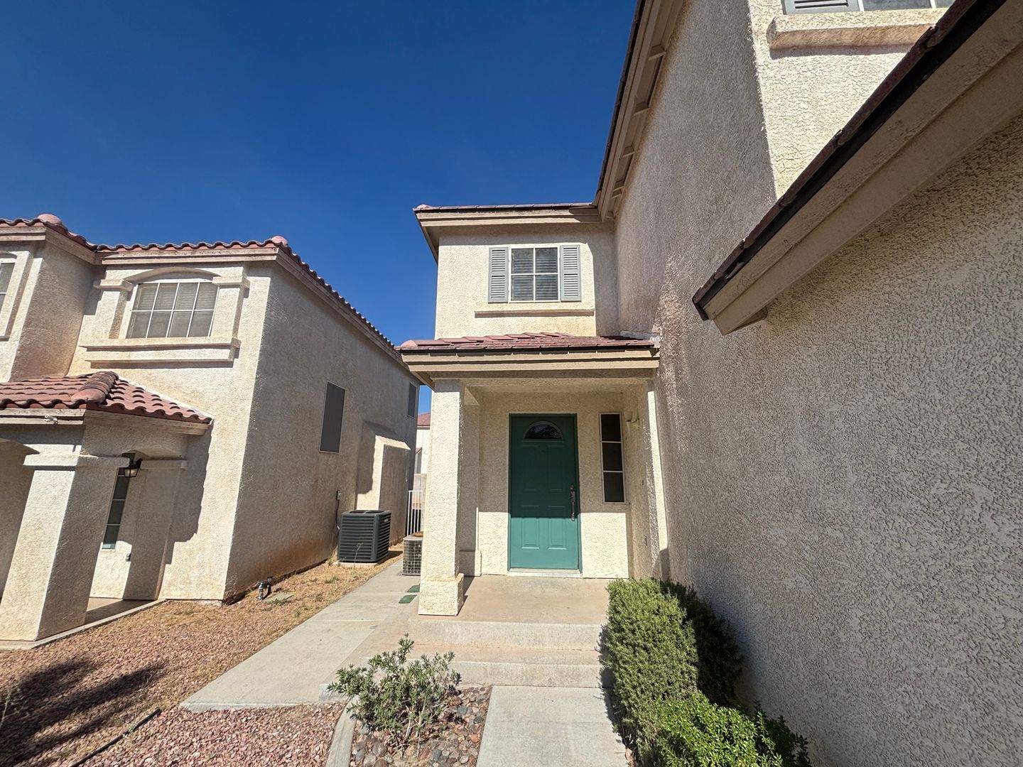10256 Grecian Laurel Ct - Las Vegas - Nevada - 4 bed, 2.5 bath rental property