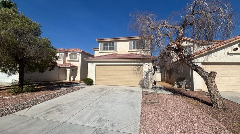 10256 Grecian Laurel Ct - Las Vegas - Nevada - 4 bed, 2.5 bath rental property