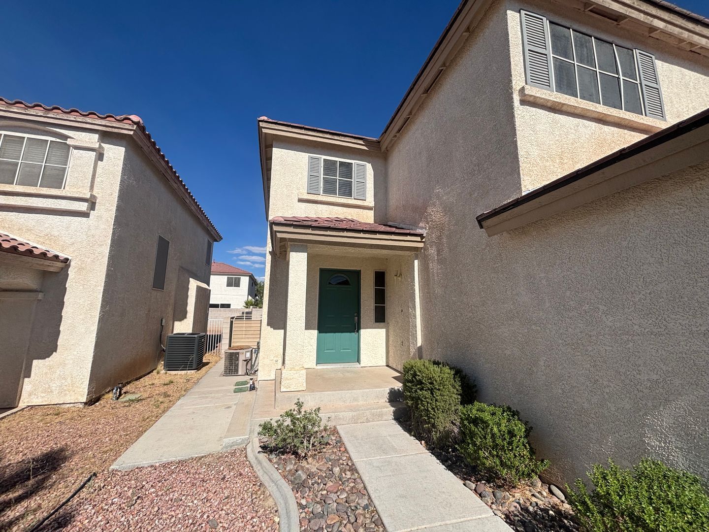 10256 Grecian Laurel Ct - Las Vegas - Nevada - 4 bed, 2.5 bath rental property