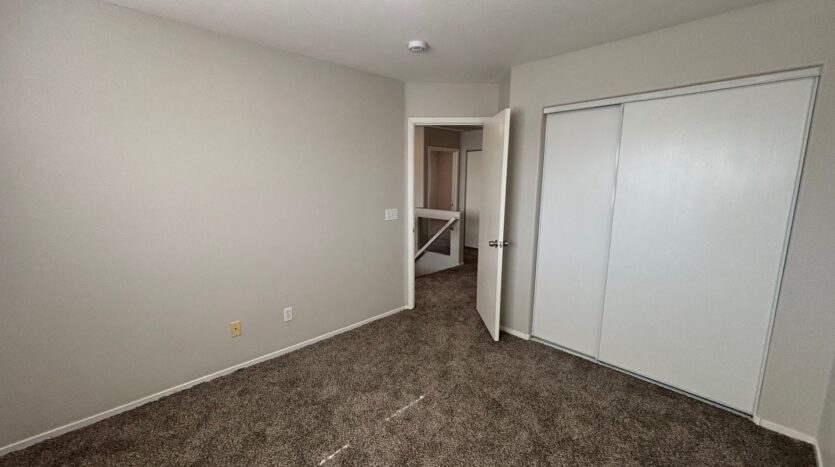 10256 Grecian Laurel Ct - Las Vegas - Nevada - 4 bed, 2.5 bath rental property