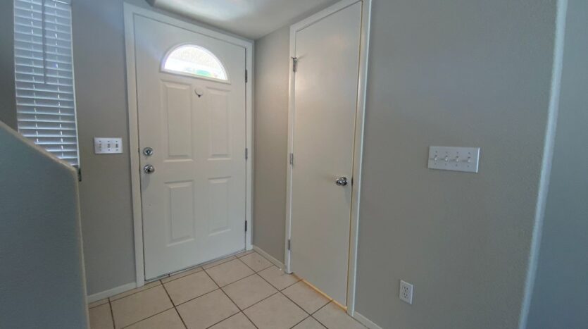 10256 Grecian Laurel Ct - Las Vegas - Nevada - 3 bed, 2.5 bath rental property