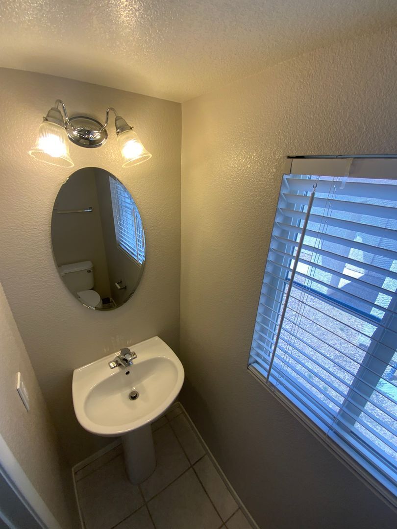 10256 Grecian Laurel Ct - Las Vegas - Nevada - 3 bed, 2.5 bath rental property