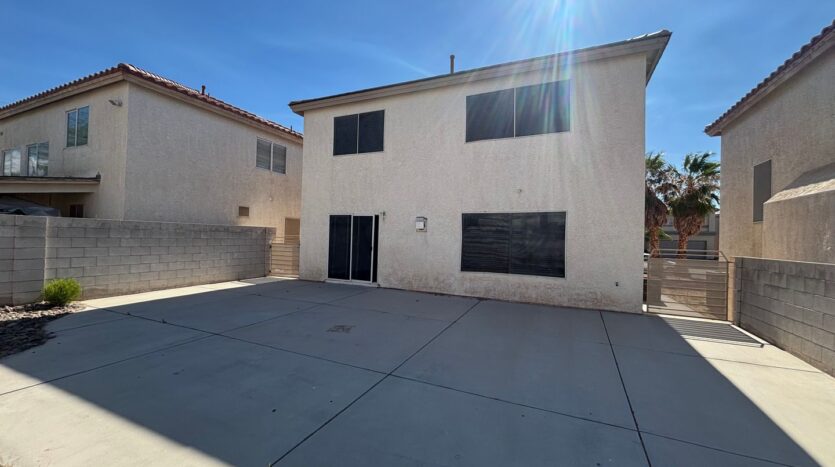 10256 Grecian Laurel Ct - Las Vegas - Nevada - 4 bed, 2.5 bath rental property