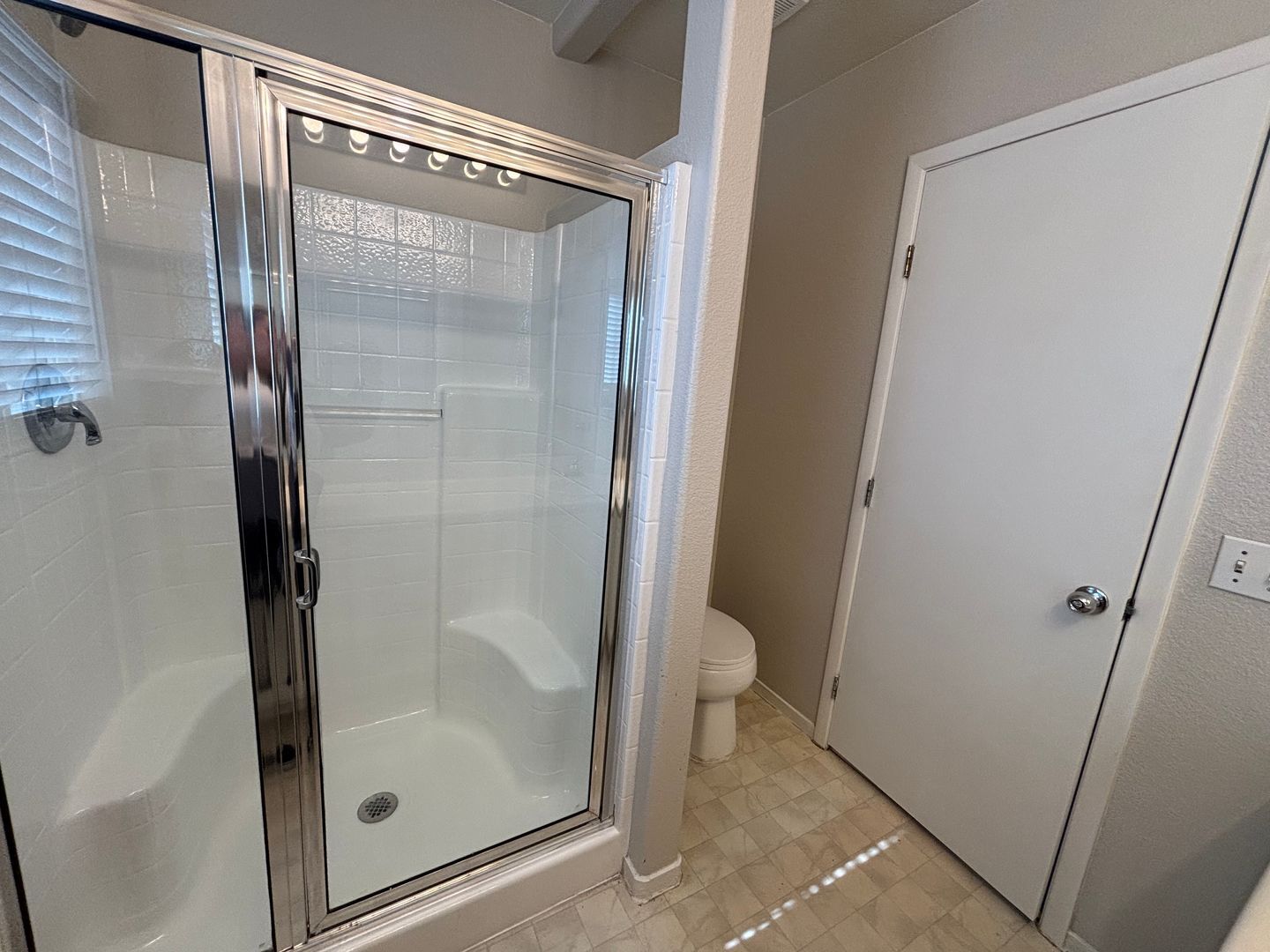 10256 Grecian Laurel Ct - Las Vegas - Nevada - 4 bed, 2.5 bath rental property
