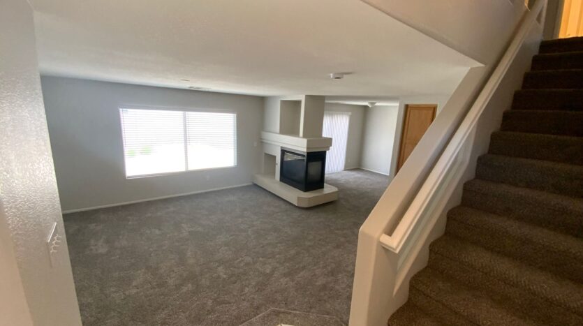 10256 Grecian Laurel Ct - Las Vegas - Nevada - 3 bed, 2.5 bath rental property