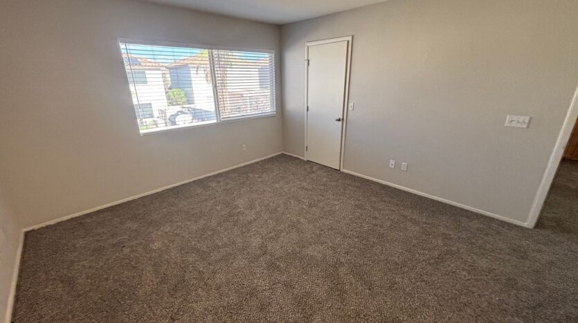 10256 Grecian Laurel Ct - Las Vegas - Nevada - 4 bed, 2.5 bath rental property