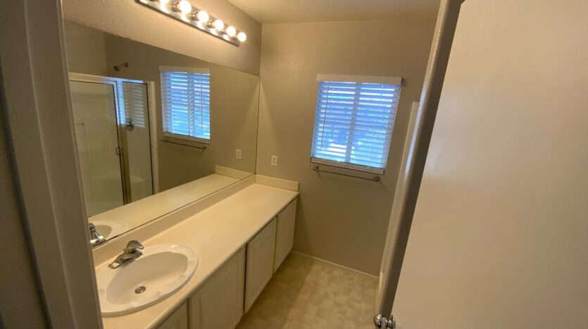 10256 Grecian Laurel Ct - Las Vegas - Nevada - 3 bed, 2.5 bath rental property