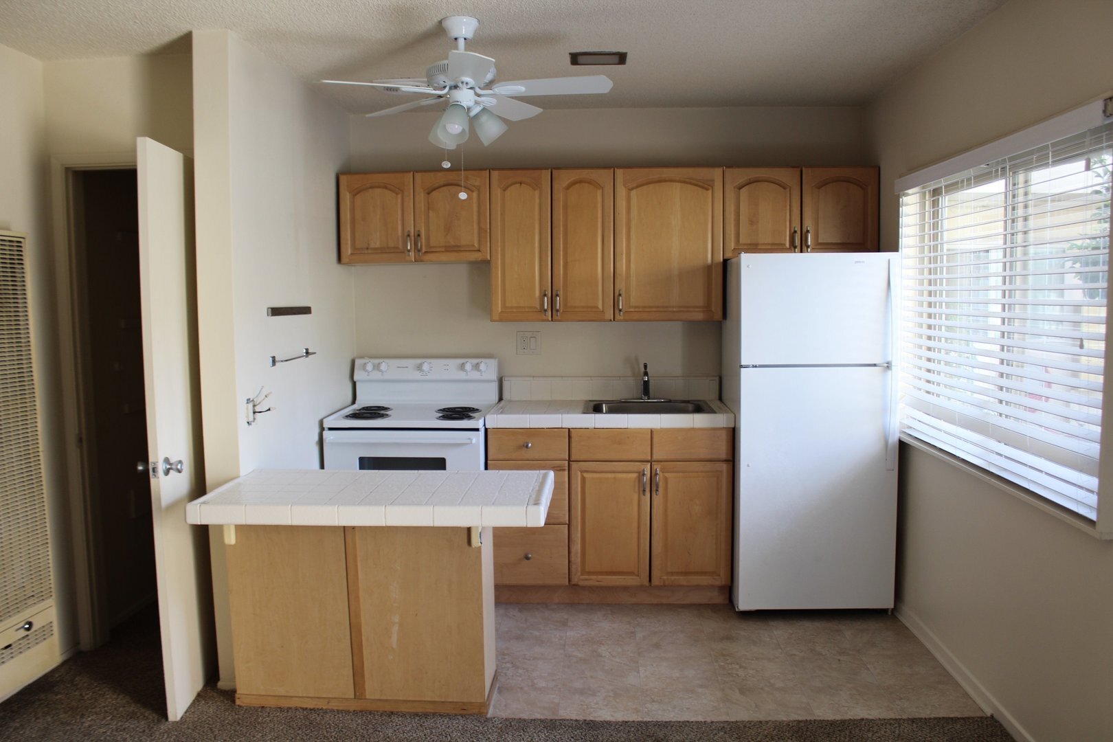 1027 Felspar Street  #5 - San Diego - California - 1 bed, 1 bath rental property
