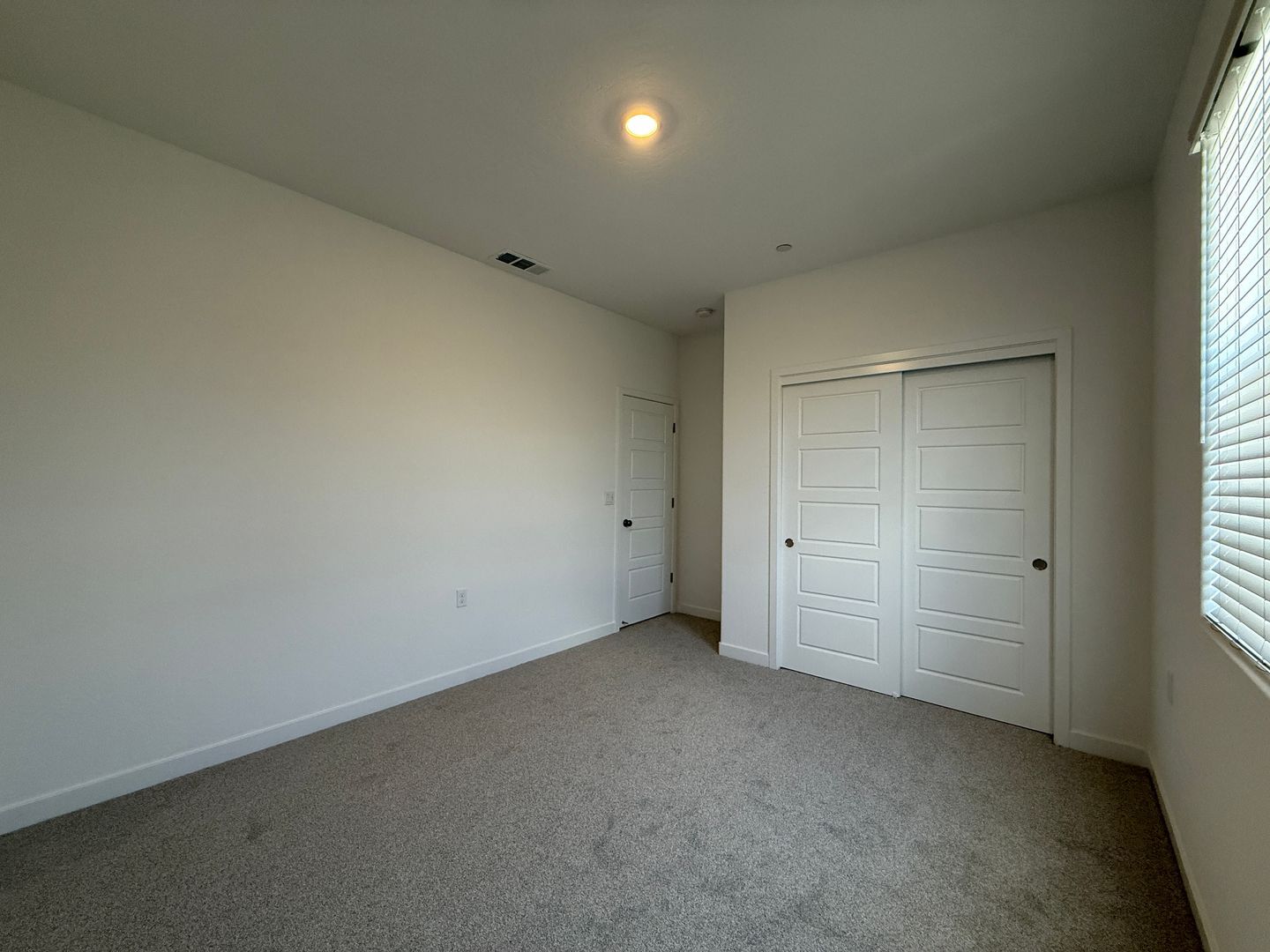 1036 Fruitwood Ave. - Clovis - California - 4 bed, 2.5 bath rental property